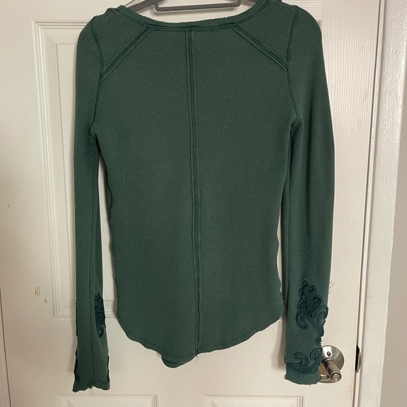 Like New Free People Boho top! 🤩 🧘♀️ - Picture 4 of 4
